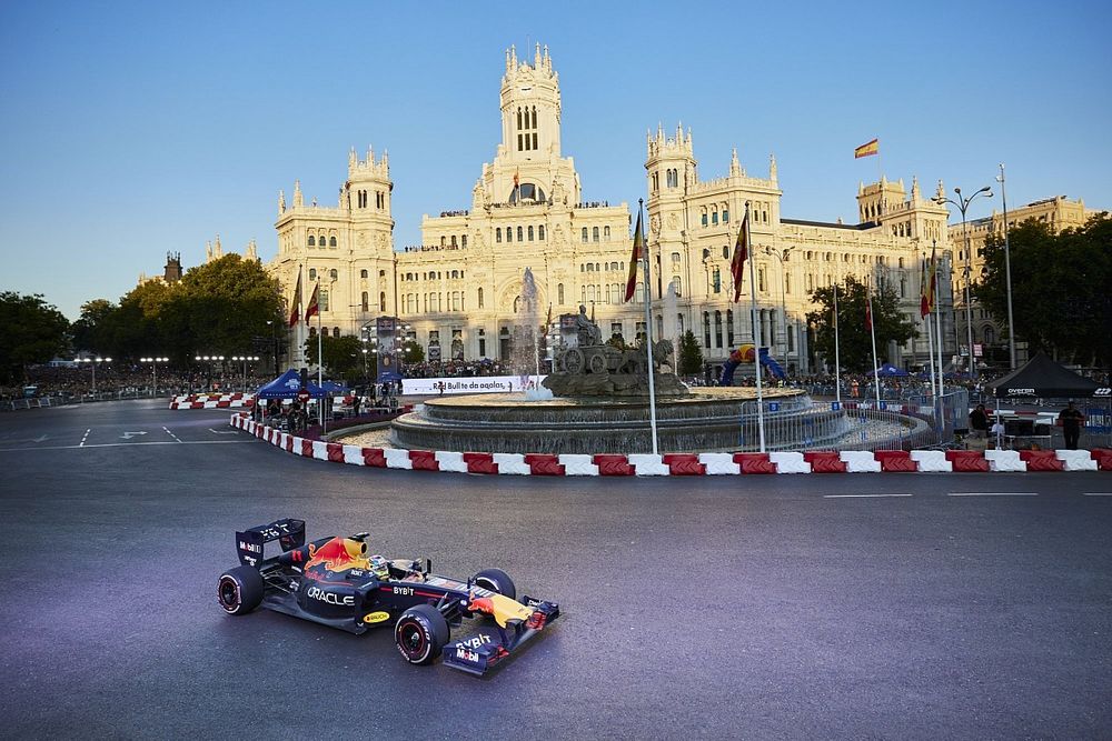 sergio-perez-red-bull-racing-1-1
